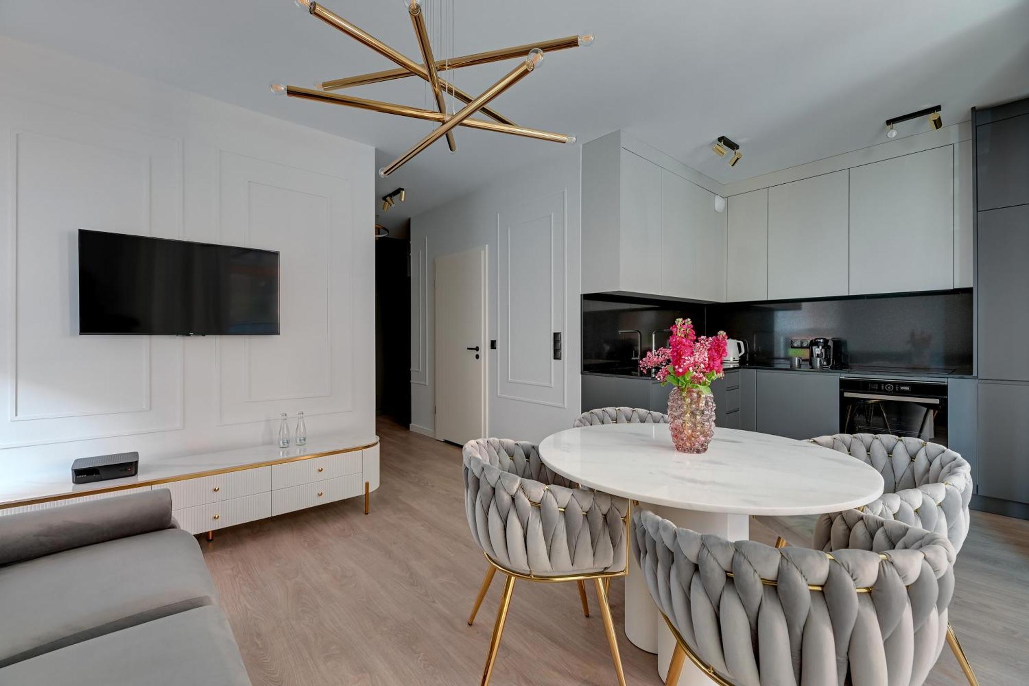 Scala 60H City Center Premium Apartments With Parking By Lion Apartments Gdańsk Eksteriør billede