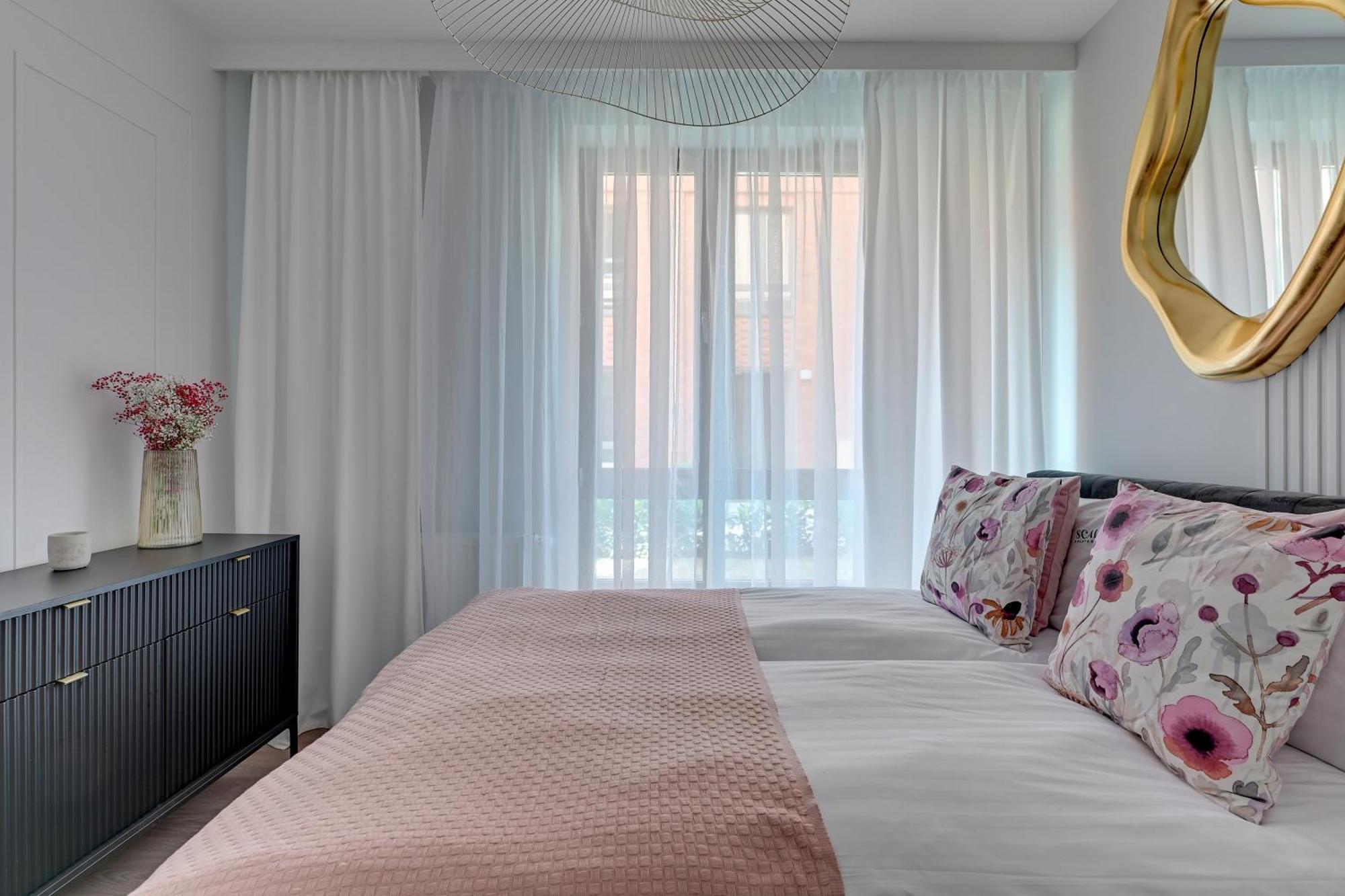 Scala 60H City Center Premium Apartments With Parking By Lion Apartments Gdańsk Eksteriør billede